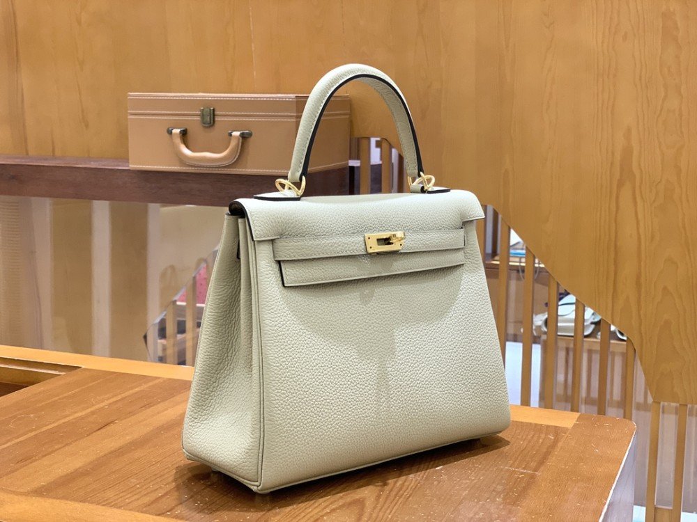 올수공 에르메스 켈리 25 토고 트렌치코트 그레이 골드 버클