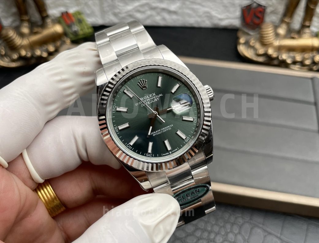 롤렉스 데이저스트 민트 그린 다이얼 바인덱스 오이스터 41mm 126334