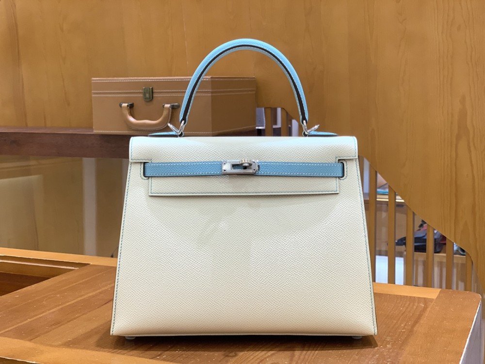 올수공 에르메스 켈리 25 화이트 마카롱 실버 버클