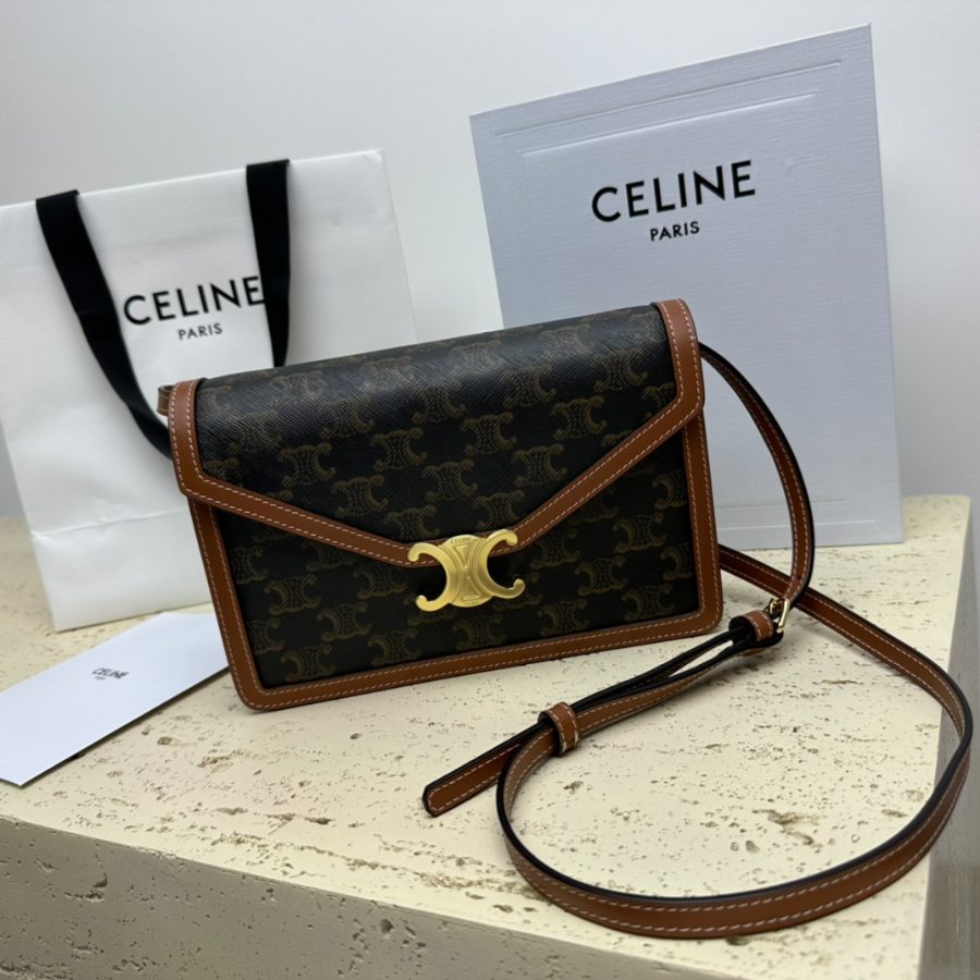 셀린느 CELINE ENVELOPPE TRIOMPHE 엔벨로프 백 숄더 백 크로스 백 113322EZH.04LU