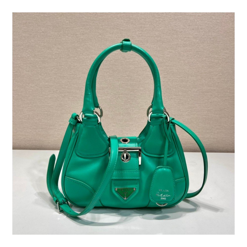 프라다 문 패딩 나파 가죽 백 그린
