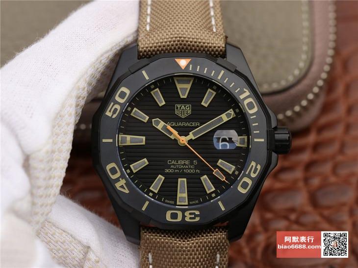 태그호이어 아쿠아레이서 세라믹 베젤 다이빙 워치 43mm WAY208C.FC6383