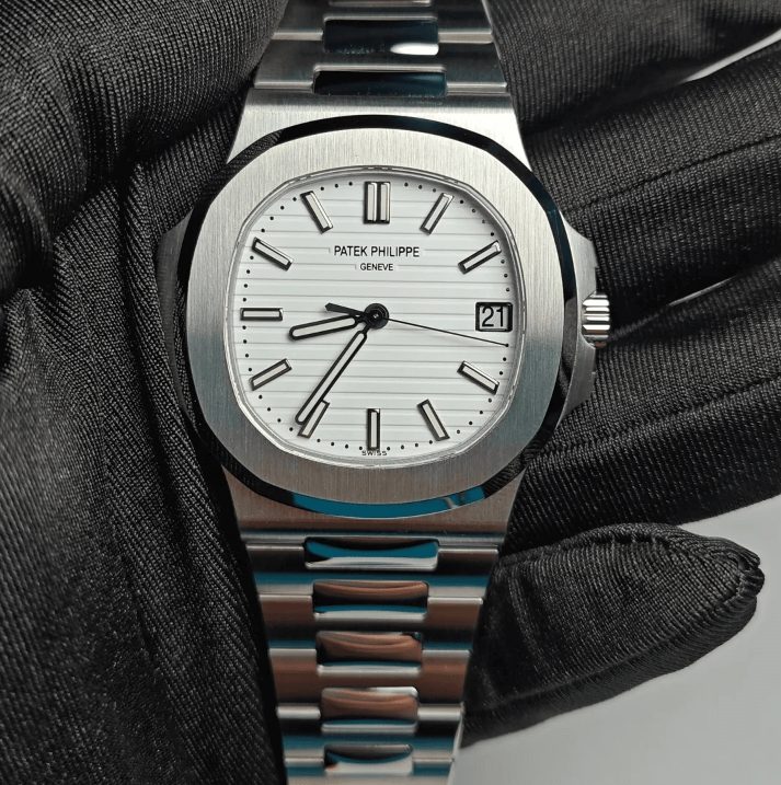 CNC 파텍필립 노틸러스 화이트 다이얼 5711